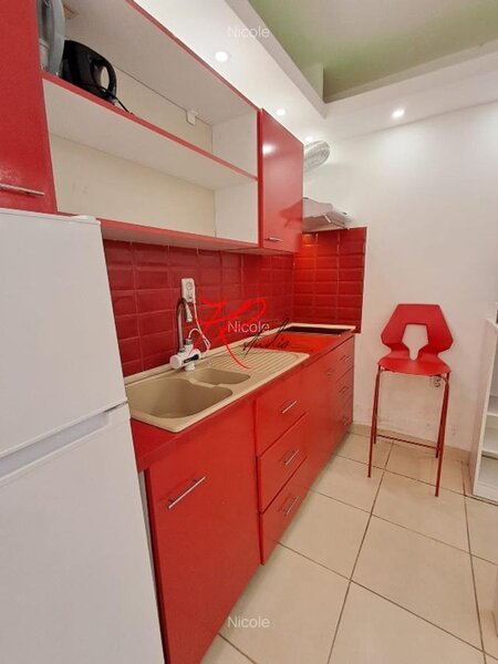 Mosilor, vanzare garsoniera in vila.